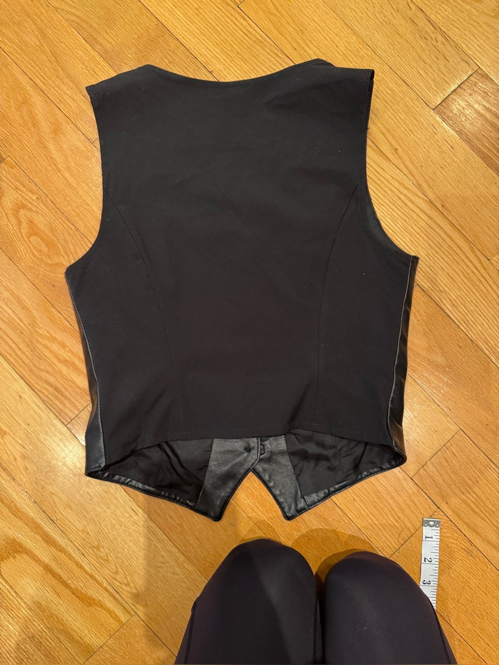 Vintage late 90s danier  Genuine Leather Vest Black Lambskin - Picture 3 of 9